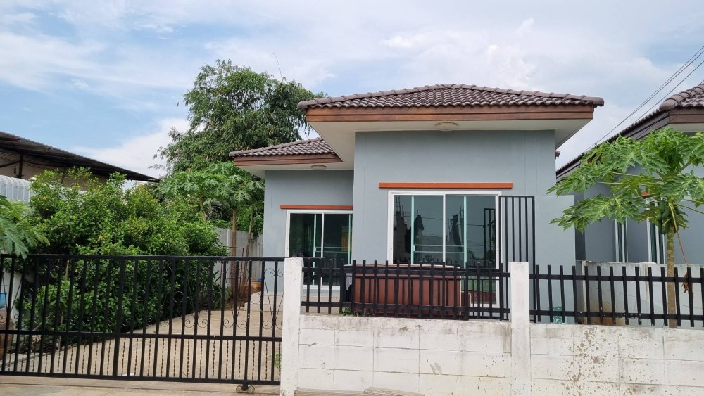 For SaleLandPathum Thani,Rangsit, Thammasat : Land for sale in Khlong Ha Alpine Golf Course, Khlong Luang, Pathum Thani