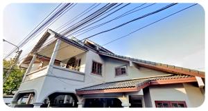 ให้เช่าบ้านรัชดา ห้วยขวาง : HK0084😊 For RENT ให้เช่า บ้านเดี่ยว 2 ชั้น🚪4 ห้องนอน🚄ใกล้ MRT สุทธิสาร🔔พื้นที่บ้าน:65.00ตร.วา🔔พื้นที่ใช้สอย:320.00ตร.ม.💲เช่า:35,000฿📞O99-5919653,065-9423251✅LineID:@sureresidence