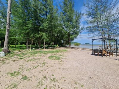 ขายที่ดินจันทบุรี : ขาย ที่ดิน ติดชายหาดเจ้าหลาว จันทบุรี 12 ไร่ บรรยากาศดีมาก​ เหมาะทำรีสอร์ทริมทะเล