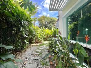 ให้เช่าบ้านภูเก็ต : Pool villa for rent at Chalong, Phuket