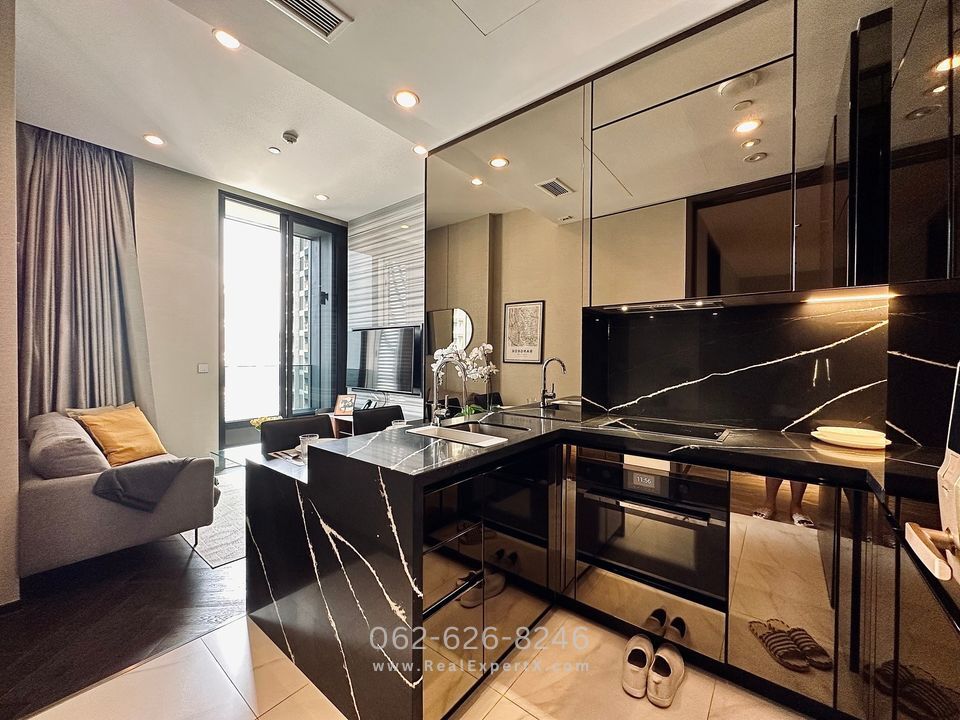 ให้เช่าคอนโดสุขุมวิท อโศก ทองหล่อ : เช่า The Esse Sukhumvit 36 1Bedroom 38.5 Sqm. 32k 082-6268246