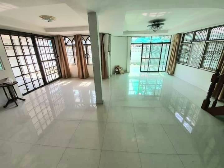 For SaleHouseRatchadapisek, Huaikwang, Suttisan : WW729 2 storey detached house for sale, Soi Pracharat Bamphen 15 Intersection 3