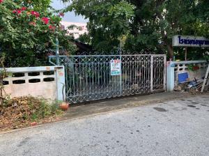 ขายที่ดินเกษตรศาสตร์ รัชโยธิน : ขายที่ดิน พร้อมอาคารชั้นเดียว บนเนื้อที่รวม 183 ตรว. 2แปลงในซอยพหลโยธิน58 แยก20 เขตบางเขน กรุงเทพฯ ขายด่วนขายถูก