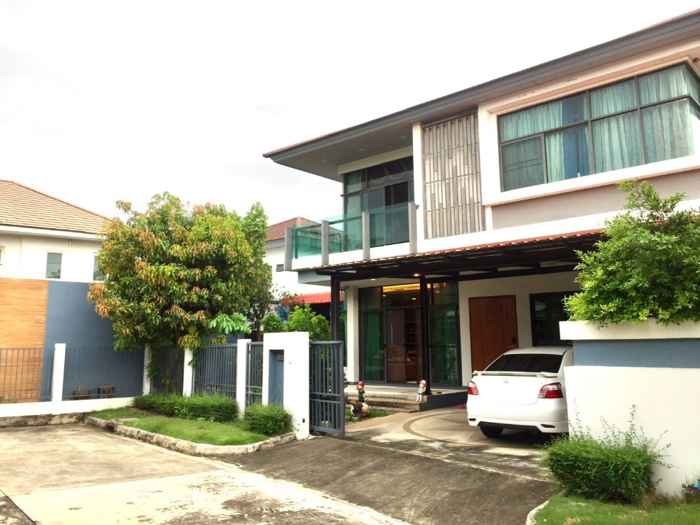 For SaleHouseBang Sue, Wong Sawang, Tao Pun : Setthasiri Chaengwattana, Prachachuen, Setthasiri with built-in and furniture near the center