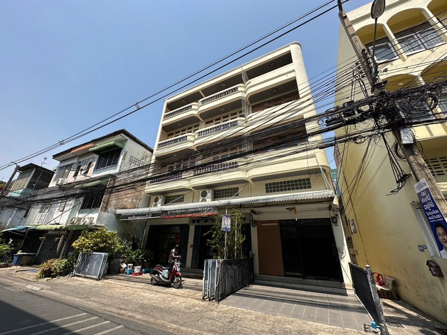 For SaleShophousePinklao, Charansanitwong : 4.5 storey commercial building, Soi Charansanitwong 65, Sirindhorn MRT, Bang Phlat District, ready to make an office, Bangkok Office 29.2, Bangkok
