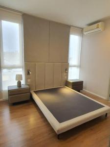 For RentCondoKasetsart, Ratchayothin : For rent at MITI Condo Ladprao-Wanghin Negotiable at @condo789 (with @ too)