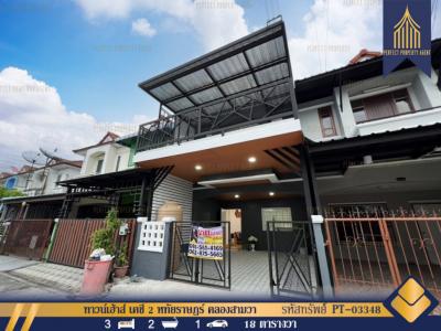 For SaleTownhouseNawamin, Ramindra : Townhouse KC 2 Hathairat has a terrace to enjoy the view of Khlong Sam Wa with furniture, free transfer