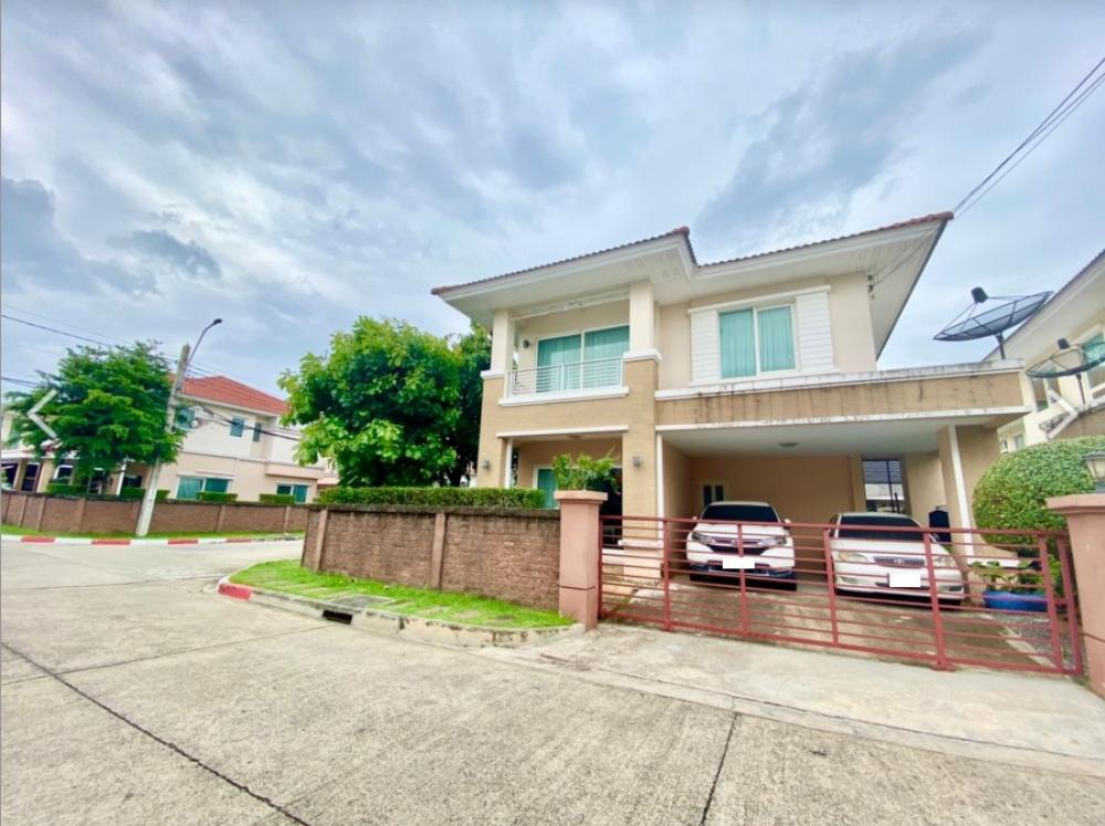 For SaleHouseMin Buri, Romklao : For Sale : Detached house 2 story Casa Ville Ramkhamhaeng-Wongwan 💎 Rare Item 💎 a corner unit with one bedroom on ground floor. Please contact 📲086-577-3560