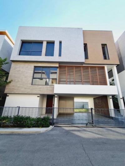 For RentHouseRama9, Petchburi, RCA : House for rent, Parc Priva Rama 9, with private elevator, 5 bedrooms, 6 bathrooms.