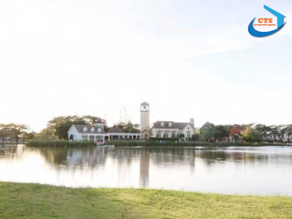 ขายบ้านสมุทรปราการ สำโรง : ขาย ทาวน์โฮม บ้านสวยวิลลาจจิโอ บางนา 132 ตรม. 18.1 ตร.วา บรรยากาศสงบ