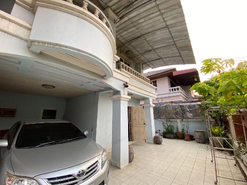 ขายบ้านนครปฐม : Townhouse for sale 40 square wah