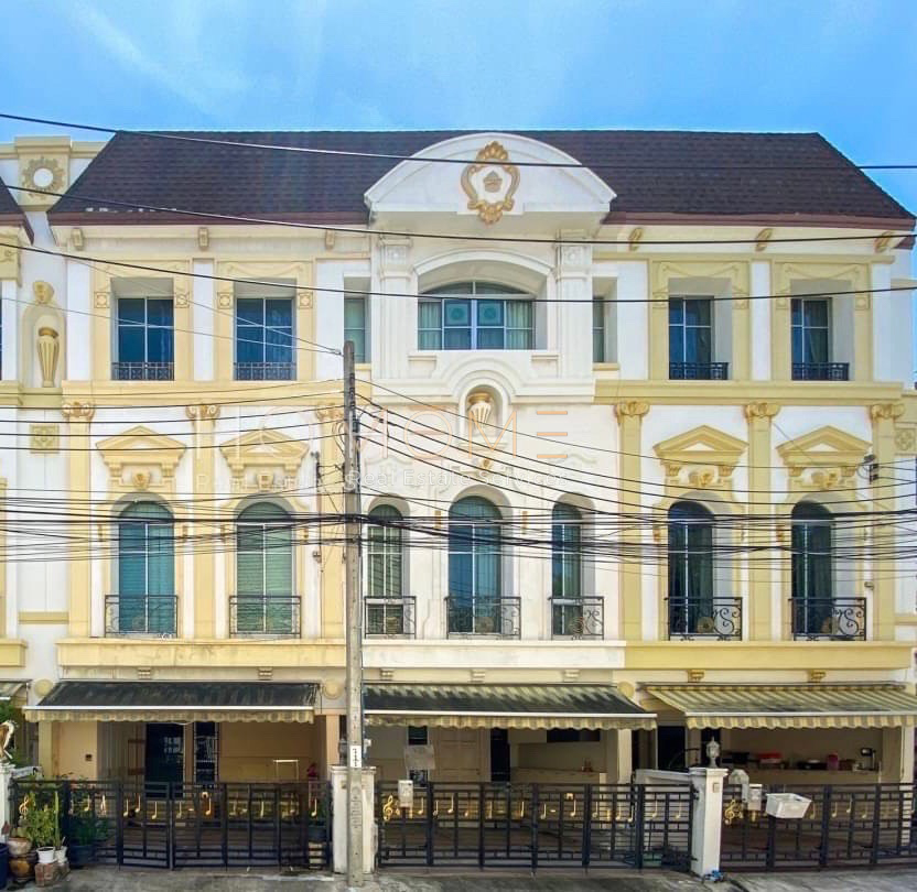 For SaleTownhouseRama3 (Riverside),Satupadit : Baan Klang Krung Grand Vienna Rama 3 / 3 bedrooms (for sale), Baan Klang Krung Grande Vienna Rama 3 / 3 Bedrooms (SALE) NUT724.