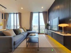 ให้เช่าคอนโดสุขุมวิท อโศก ทองหล่อ : Noble Be33 - High Floor 2 Bedrooms / Beautifully Furnished / Close To BTS Phrom Phong