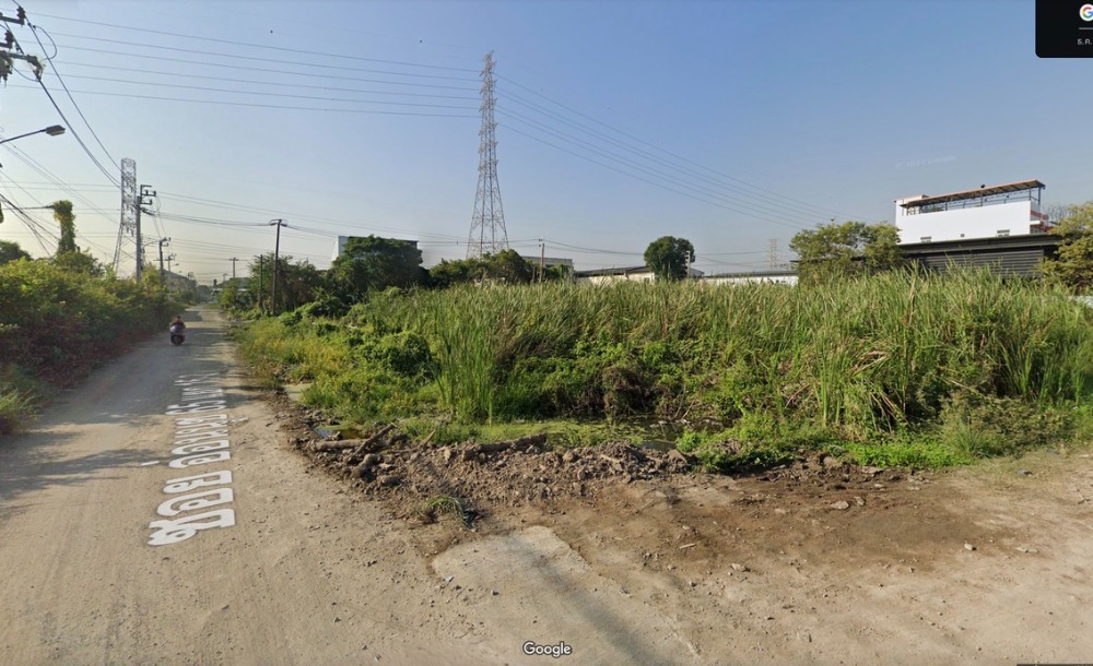 For SaleLandOnnut, Udomsuk : Hot Deal : Land for Sale 99 Sq.wa corner unit good location from Phattanakarn Rd, Motorway and 1.5 Km. from Sukhumvit 77