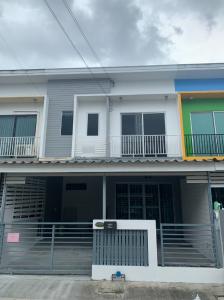 ขายทาวน์เฮ้าส์/ทาวน์โฮมสมุทรปราการ สำโรง : ขาย  ทาวน์โฮม 2 ชั้น ม.เดอะคอนเนค 12A ขนาด 18.20 ตรว. ซอยกิ่งแก้ว 37  ทำเลดี บ้านสวยมาก** ราคา  2.20  ล้านบาท