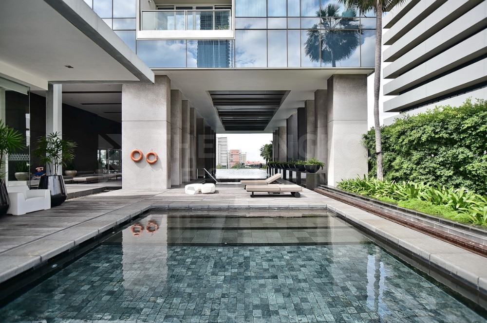 For SaleCondoWitthayu, Chidlom, Langsuan, Ploenchit : 185 Rajdamri / Beautiful room in good condition Cheaper than the market, Langsuan view / 2bed 2bath 102sqm call 0617546461