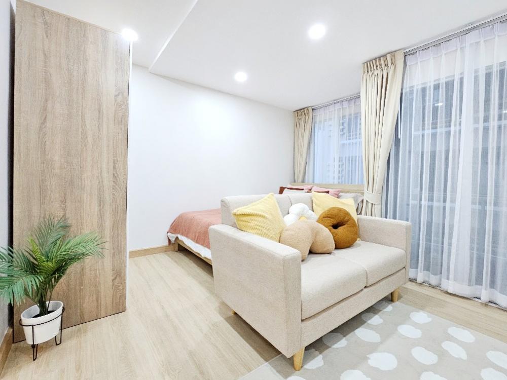 For SaleCondoRatchadapisek, Huaikwang, Suttisan : ❤️🩷🧡 Pet friendly condo in the heart of Ratchada 🧡🩷❤️ Installment starts from only 7 x x x / month, can carry a bag and move in.
