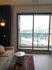 ขายคอนโดสุขุมวิท อโศก ทองหล่อ : The loft Ekkamai 1ห้องนอน size 45 ขายต่ำกว่าราคาตลาด!!