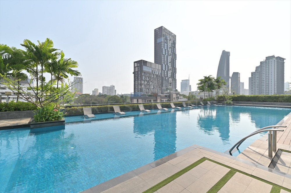 For SaleCondoSukhumvit, Asoke, Thonglor : Siri At Sukhumvit / beautiful decorated room, high floor, open view / 3bed 3bath 100.78sqm call 0617546461