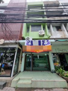 For SaleShophouseBang Sue, Wong Sawang, Tao Pun : BT15 Commercial building for sale, Prachachuen (Prachachuen-Phongphet Road), opposite Bon Marche Market (BON MARCHE MARKET) #Bon Marche Market Building #Wat Samian Nari Commercial Building #Wat Samian Nari shophouse