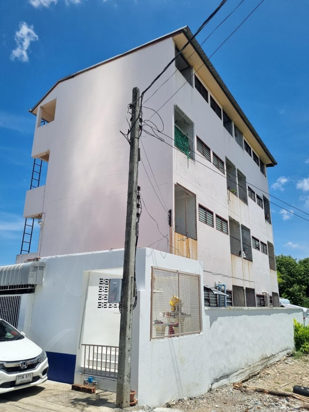 For SaleBusinesses for saleNawamin, Ramindra : Apartment business for sale, can continue to earn income, Ram Inthra Road, Soi Phraya Suren 19, near Bang Chan BTS Station.