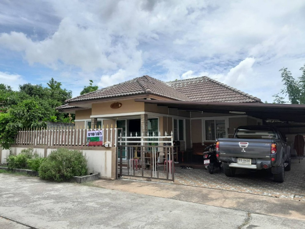 ขายบ้านศรีราชา แหลมฉบัง บ้านบึง : ขายบ้านเดี่ยวชั้นเดียว ทาสีใหม่ทั้งหลัง ใกล้ม.เกษตร บรรยากาศส่วนตัว เข้าออกได้หลายทาง