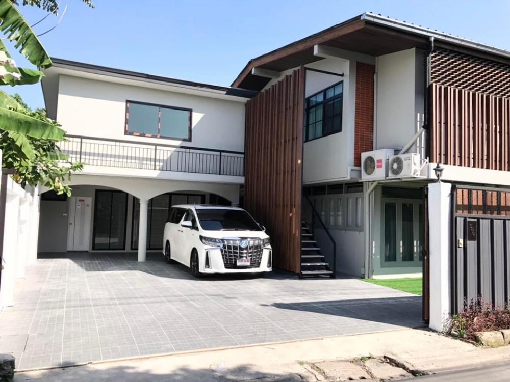 For RentHouseChokchai 4, Ladprao 71, Ladprao 48, : House for rent Ladprao - Chokchai 4 with 7 parking spaces | For Rent Single House Ladprao with 7 Parking Fully Finished