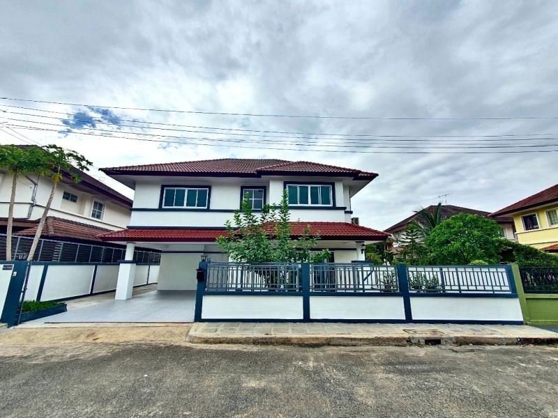 ขายบ้านมีนบุรี-ร่มเกล้า : ขายบ้านเดี่ยว 66 ตร.วา โรยัล ปาร์ควิลล์ สุวินทวงศ์ รีโนเวทใหม่ บิ้วอินทั้งหลัง