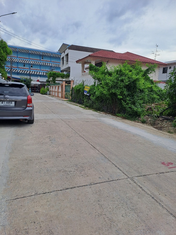 For SaleLandYothinpattana,CDC : Land for sale Nawamin 163 Intersection 15-4