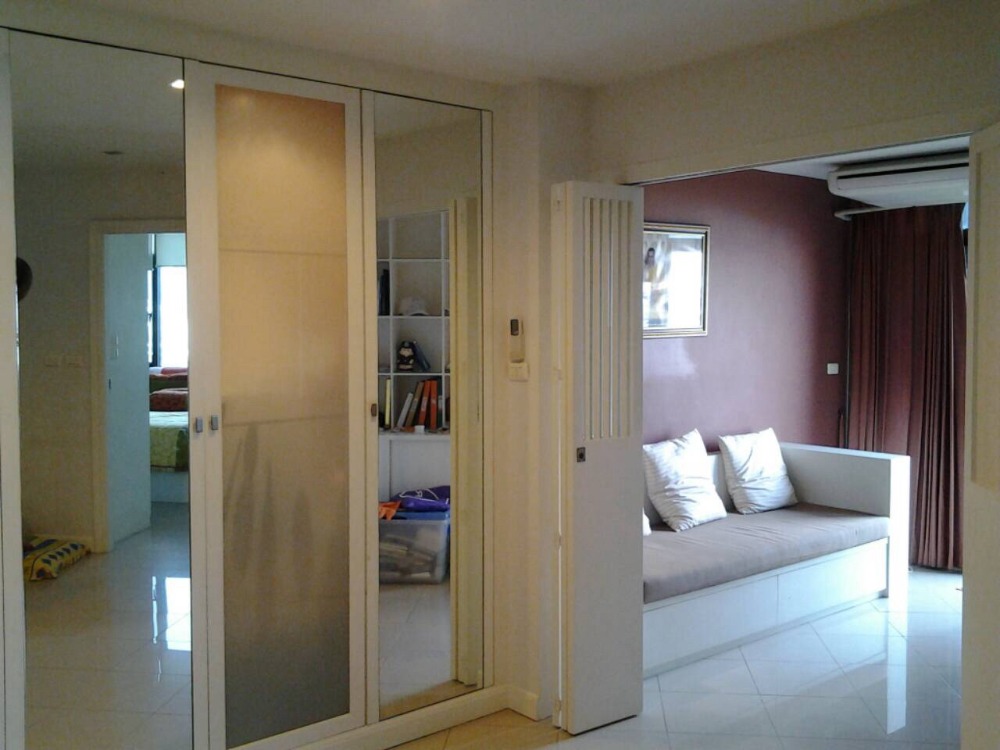 For SaleCondoPinklao, Charansanitwong : Hurry up to sell, special discount!!! Condo for sale # very good location, very good view, good feng shui, rich (near BTS and shopping malls)