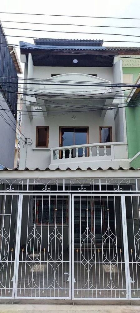 For RentTownhouseChokchai 4, Ladprao 71, Ladprao 48, : ⚡ 3-storey townhome for rent, Soi Nakniwas 1, Ladprao 71, near BTS, size 30 sq m. ⚡