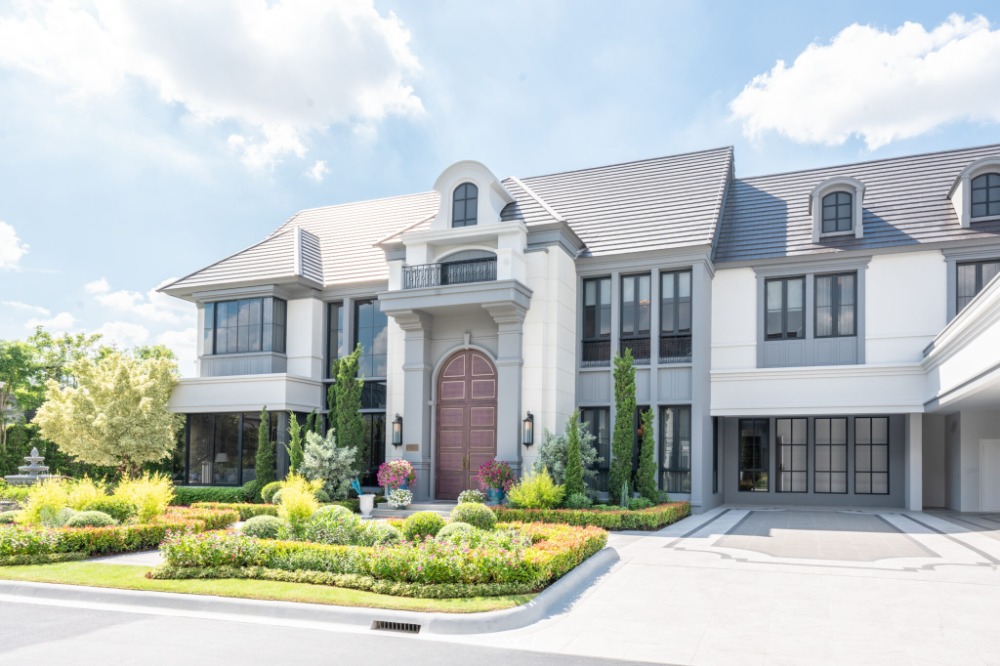 ขายบ้านเกษตรศาสตร์ รัชโยธิน : ขา่ยคฤหาสถ์หรู 𝐍𝐀𝐑𝐀𝐒𝐈𝐑𝐈 𝐏𝐇𝐀𝐇𝐎𝐋 – 𝐖𝐀𝐓𝐂𝐇𝐀𝐑𝐀𝐏𝐎𝐋 นาราสิริ พหลฯ-วัชรพล 90 ตร.ว. 347 ตร.ม. พร้อมนัดชมบ้าน