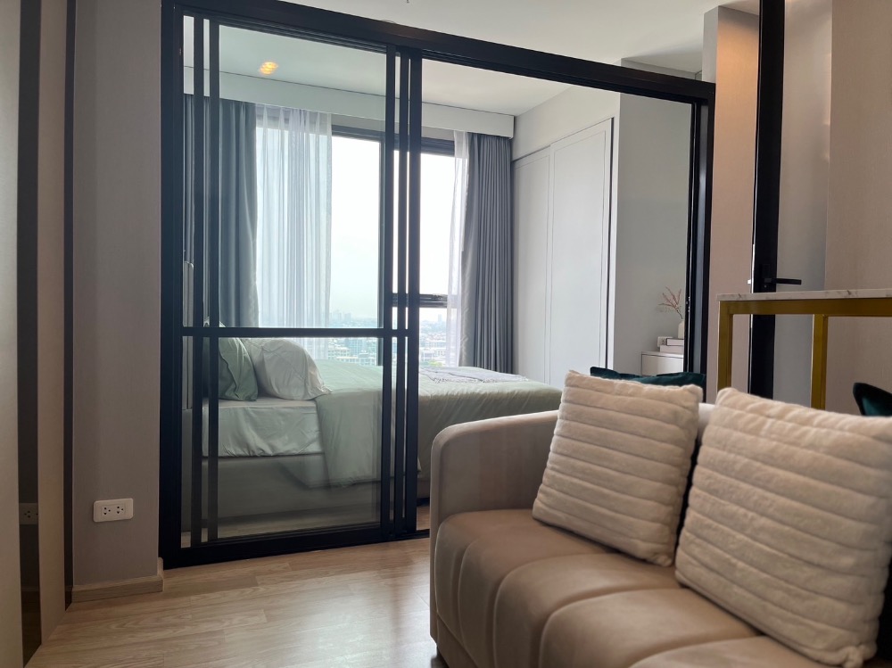 For SaleCondoBangna, Bearing, Lasalle : Ideo mobi East point condo, fully furnished, ready to move in, Studio room, very beautiful, great value for the price, many rooms to choose from.