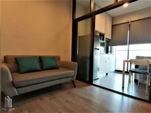 For RentCondoLadprao, Central Ladprao : Condo for RENT *** Whizdom Avenue Ratchada-Ladprao *** Don't miss it!!! High floor room, city view, fully furnished, ready to move in @16,000 Baht