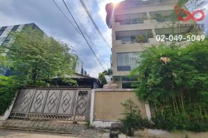 For SaleHouseRatchadapisek, Huaikwang, Suttisan : 4 and a half storey detached house for sale with 108 square meters of land, Soi Pracha Uthit 11, Pracha Uthit Road.