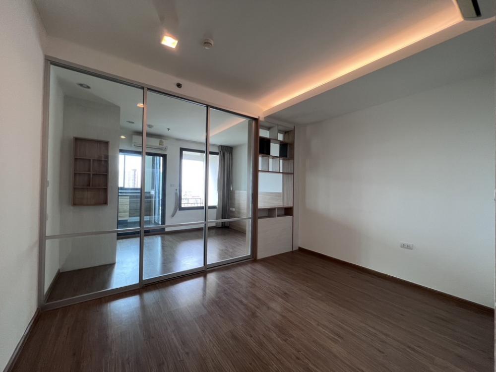 For SaleCondoRama3 (Riverside),Satupadit : 🎉🎉For sale: Very urgent sale 📌U Delight Riverfront Rama 3🔥🔥Price 2.70 million baht + transfer 0.5% Condo next to the river, quiet, beautiful room, good condition.
