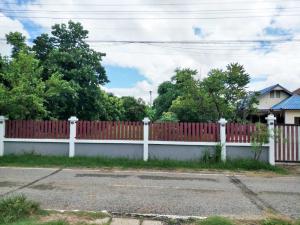 For SaleLandNakhon Phanom : Land for sale, 150 square wa. Filled, near Phra That Phanom. Heart of That Phanom District There are neighbors on the side, with water supply, electricity, complete with some fences.