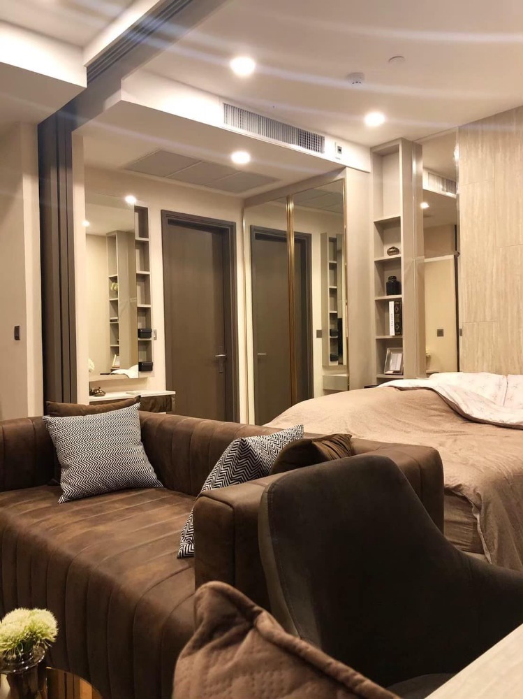 For RentCondoSiam Paragon ,Chulalongkorn,Samyan : Ashton Chula - Silom 【𝐑𝐄𝐍𝐓】🔥 Warm room, Cozy style for those who love staying in the room 🔥 Contact Line ID: @hacondo