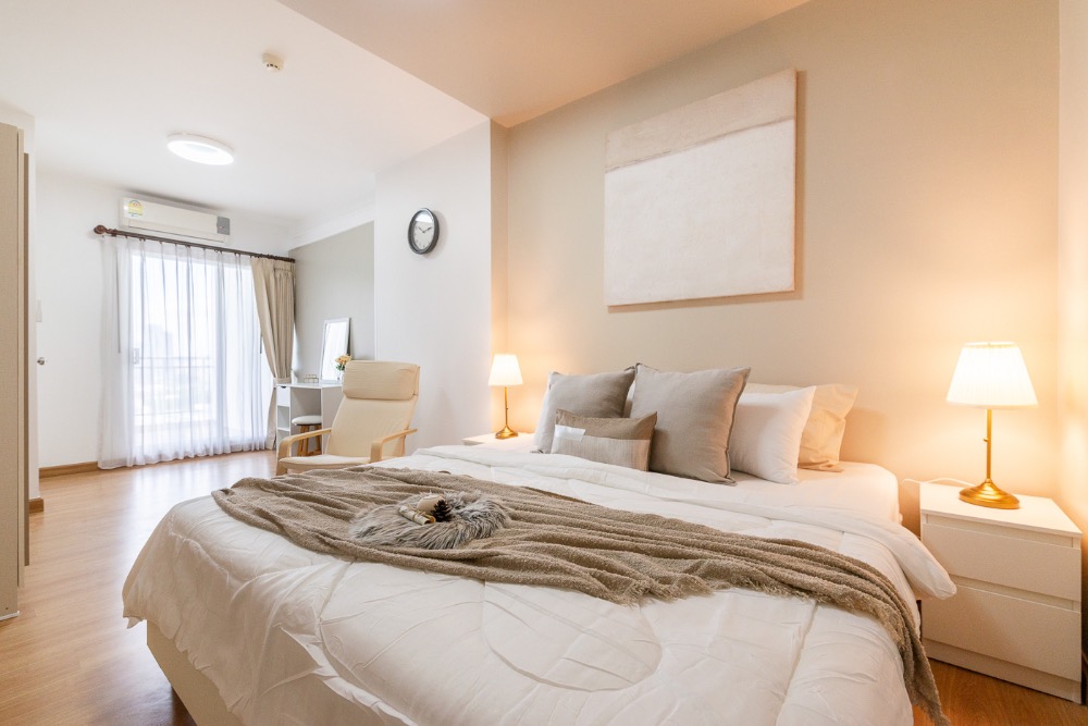 For SaleCondoKasetsart, Ratchayothin : Supalai Park Ratchayothin near BTS, big room! Almost 𝟓𝟎 sq m✨ Million dollar view, ready to move in.