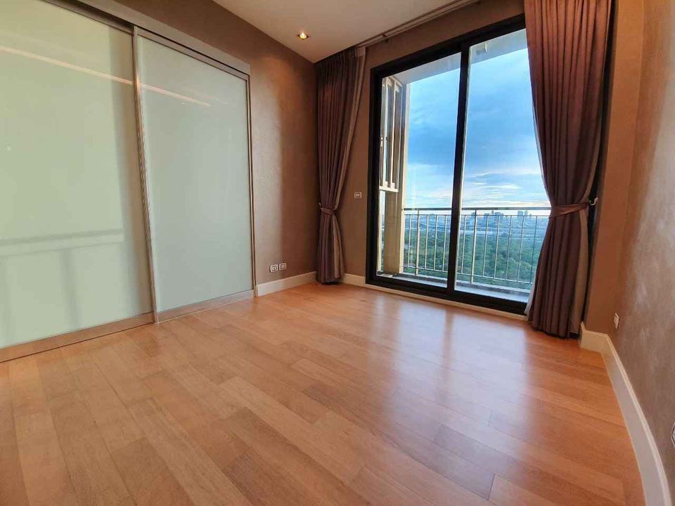 For SaleCondoLadprao, Central Ladprao : Condo for sale, Equinox Phaholyothin-Vibhavadi, size 40 sq m. *BTS Mo Chit*