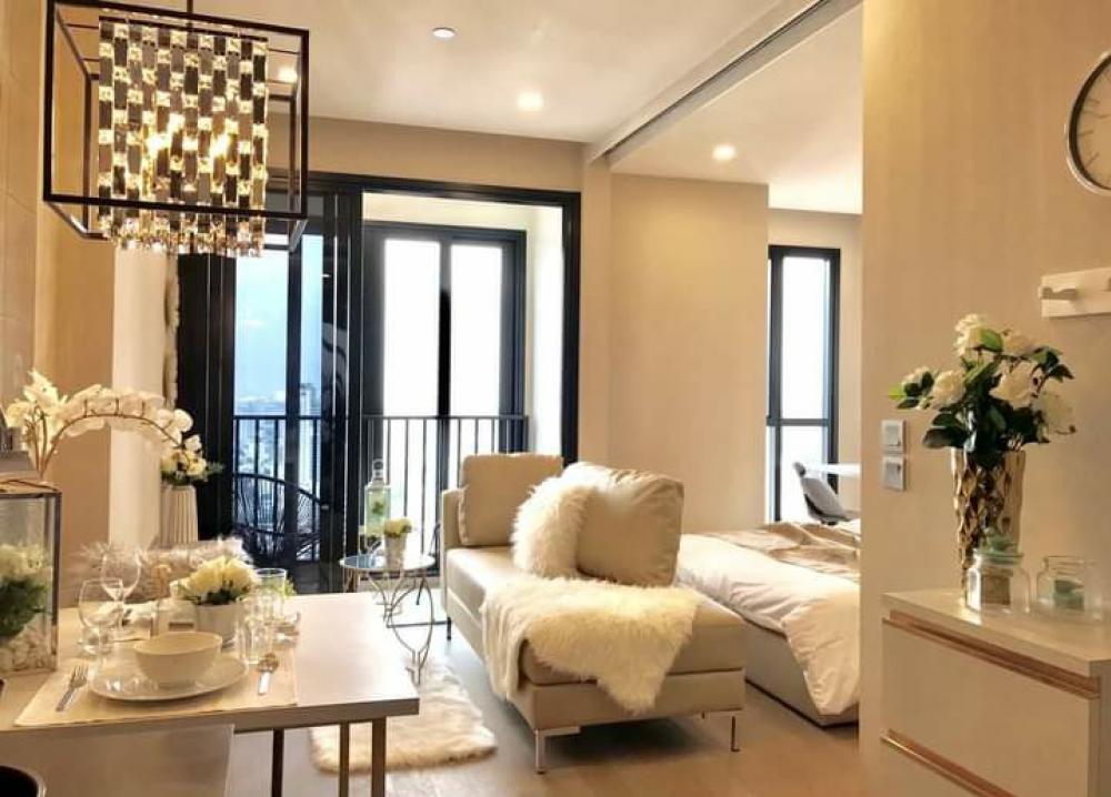 For RentCondoSukhumvit, Asoke, Thonglor : 🧡 For rent, a very beautiful decorated room, high floor, Ashton Asoke Condo 🚅 Next to MRT and BTS Asoke / Sukhumvit