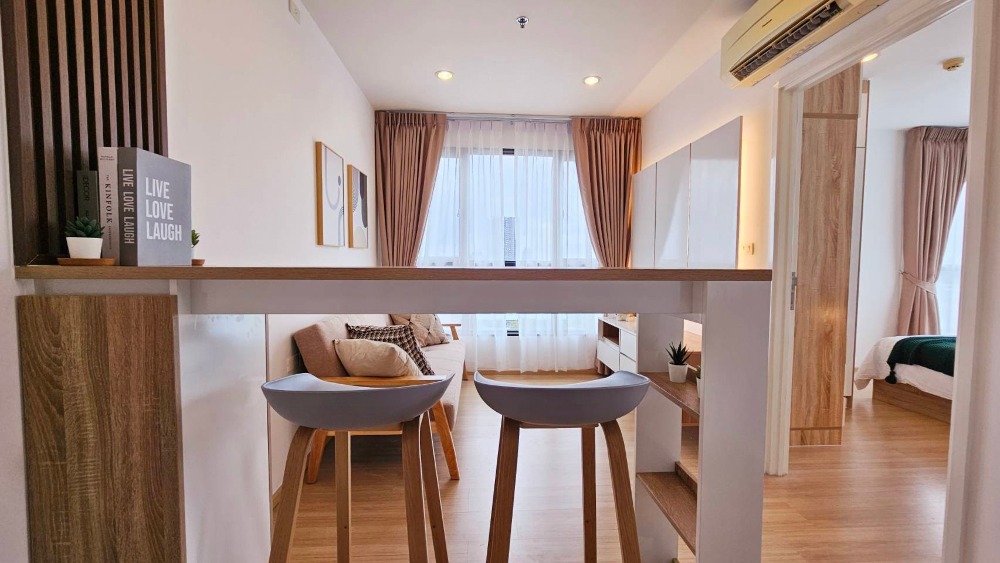 For SaleCondoChaengwatana, Muangthong : Condo for sale, beautiful room, near Central Chaengwattana, newly decorated, ready to move in, corner room, high floor, clear view