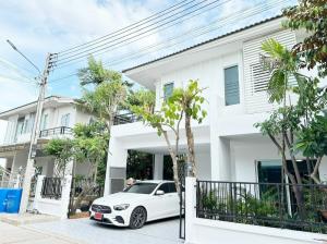ขายบ้านปทุมธานี รังสิต ธรรมศาสตร์ : บ้านเดี่ยวรีโนเวทใหม่สวยกริ๊บ พร้อมสวนน้ำตก✨หมู่บ้านภัทรีดาวิลล่า ปทุมธานี 🏡✨บ้านสไตล์อังกฤษแวดล้อมด้วยสวนขนาดใหญ่ ราคาเพียง 3.9 ล้านบาทเท่านั้น!!!