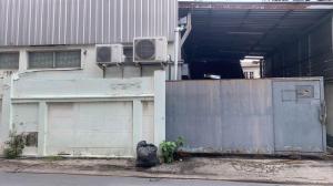 For RentWarehouseLadprao, Central Ladprao : BS1189 Warehouse for rent, usable area 400 sq m. Soi Ladprao 26, near MRT Ratchadapisek, only 300 meters