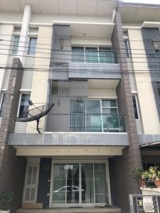 For RentTownhouseOnnut, Udomsuk : For rent, 3-storey townhome, Town Avenue Srinakarin Village, On Nut 68, size 3 bedrooms, 4 bathrooms, price 28,000 baht, call 097-268-5464.