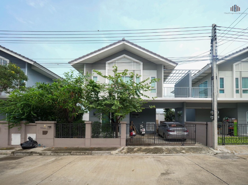 For SaleHousePathum Thani,Rangsit, Thammasat : The back of the house is not attached to anyone! Twin house for sale, Perfect Park Rangsit 2 (Perfect Park Rangsit 2), area 37.9 sq.w., near the Red Line BTS Rangsit station, near Future Park.