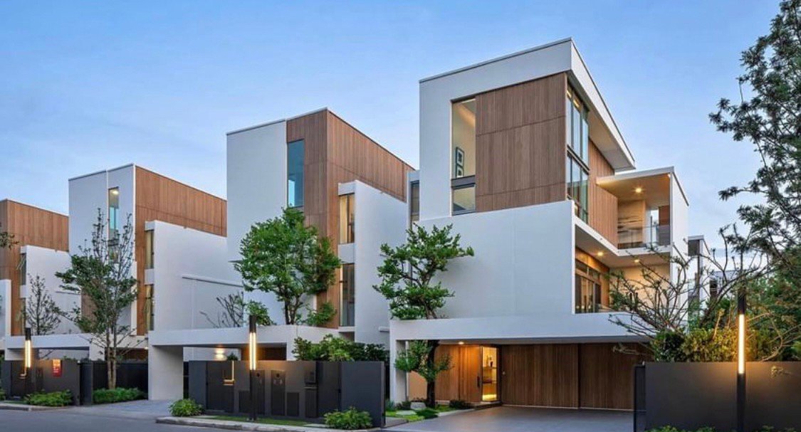 ขายบ้านนานา : LTHC8045 ‚ House Modern Japanese FOR SALE 3 beds 4 baths Size 73¬† Sq.W. Near ARL Hua Mak stations ONLY 30.6 MB