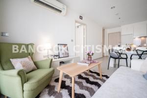 For SaleCondoสุขุมวิท อโศก ทองหล่อ : For Sale Rhythm Sukhumvit 42  Fully-Renovated   1 Bed 45 Sqm BEST Price