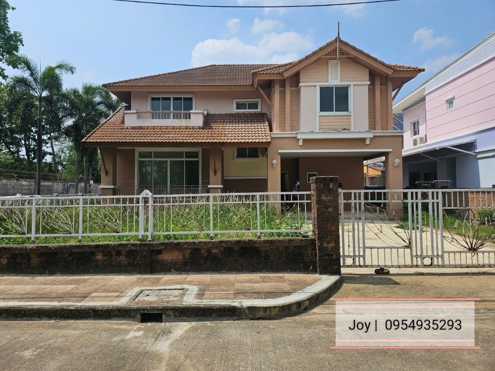 For SaleHouseBang kae, Phetkasem : Selling cheap! A large detached house, 107 square wa, a lot of space around the house, Prinyada University, Phutthamonthon Sai 2, in front of the house facing south, the wind blows comfortably, only 10.9 million baht, visit the house, call 0954935293, no 