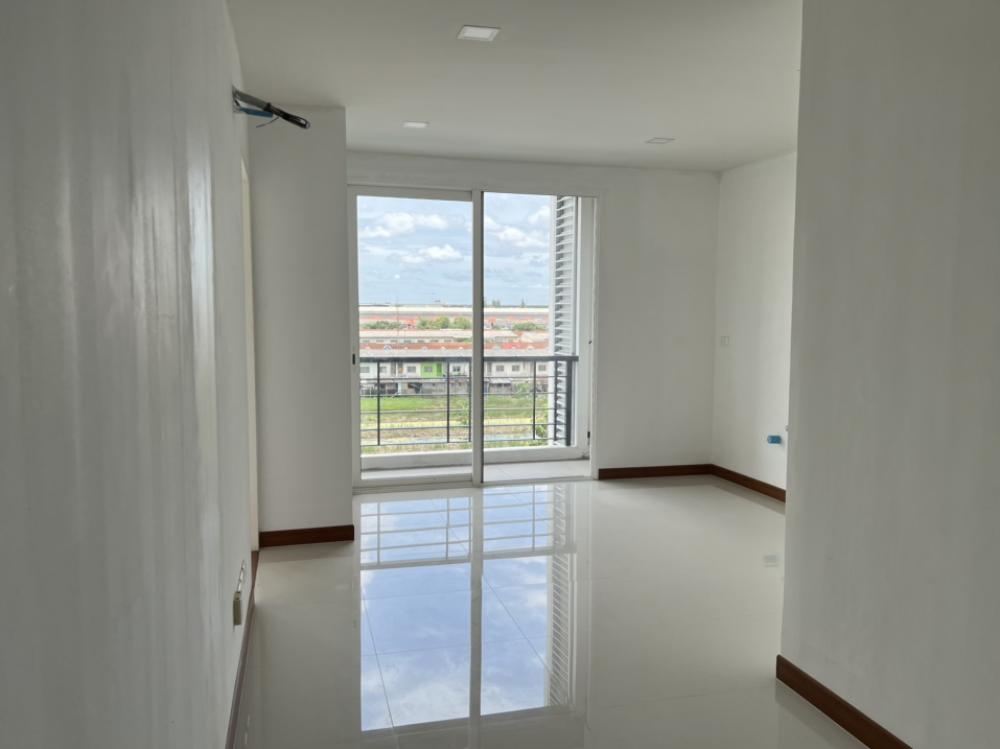 For SaleCondoLadkrabang, Suwannaphum Airport : Urgent sale, first hand room, Condo project Airlink Residence Romklao-Lat Krabang. Near Suvarnabhumi Airport